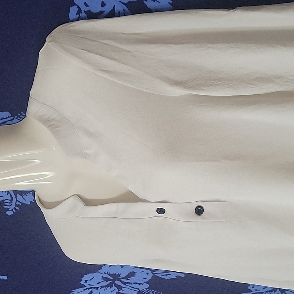 Cicibird white blouse with black button accents - Picture 3 of 11